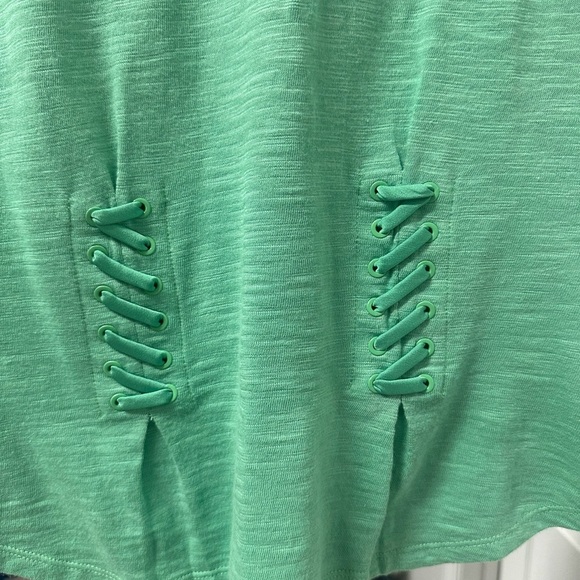 White House Black Market Lace Up Green Peplum Top - Picture 2 of 5